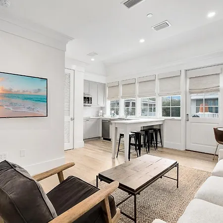 Villa Bella Carriage House